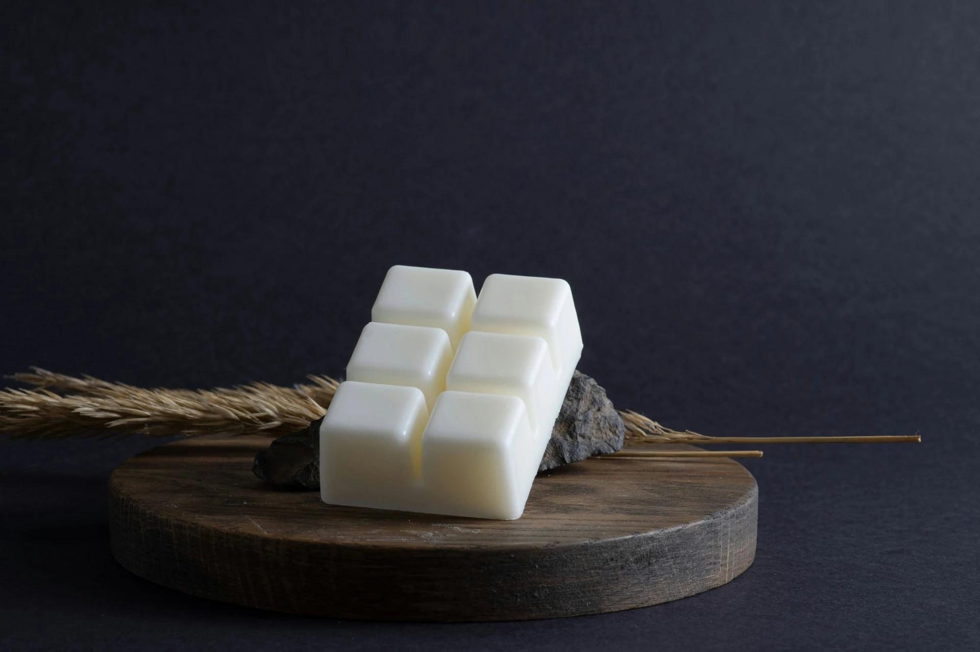 Small-Batch Soy Candles and Melts