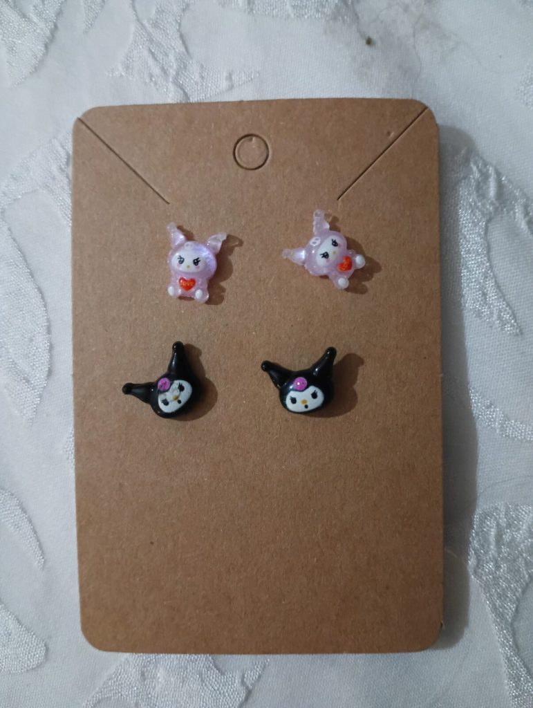 Kurumi Stud Earrings